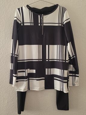 2 Piece Black & White Geometric Zip-Front Long Sleeve Top And Black Leggings